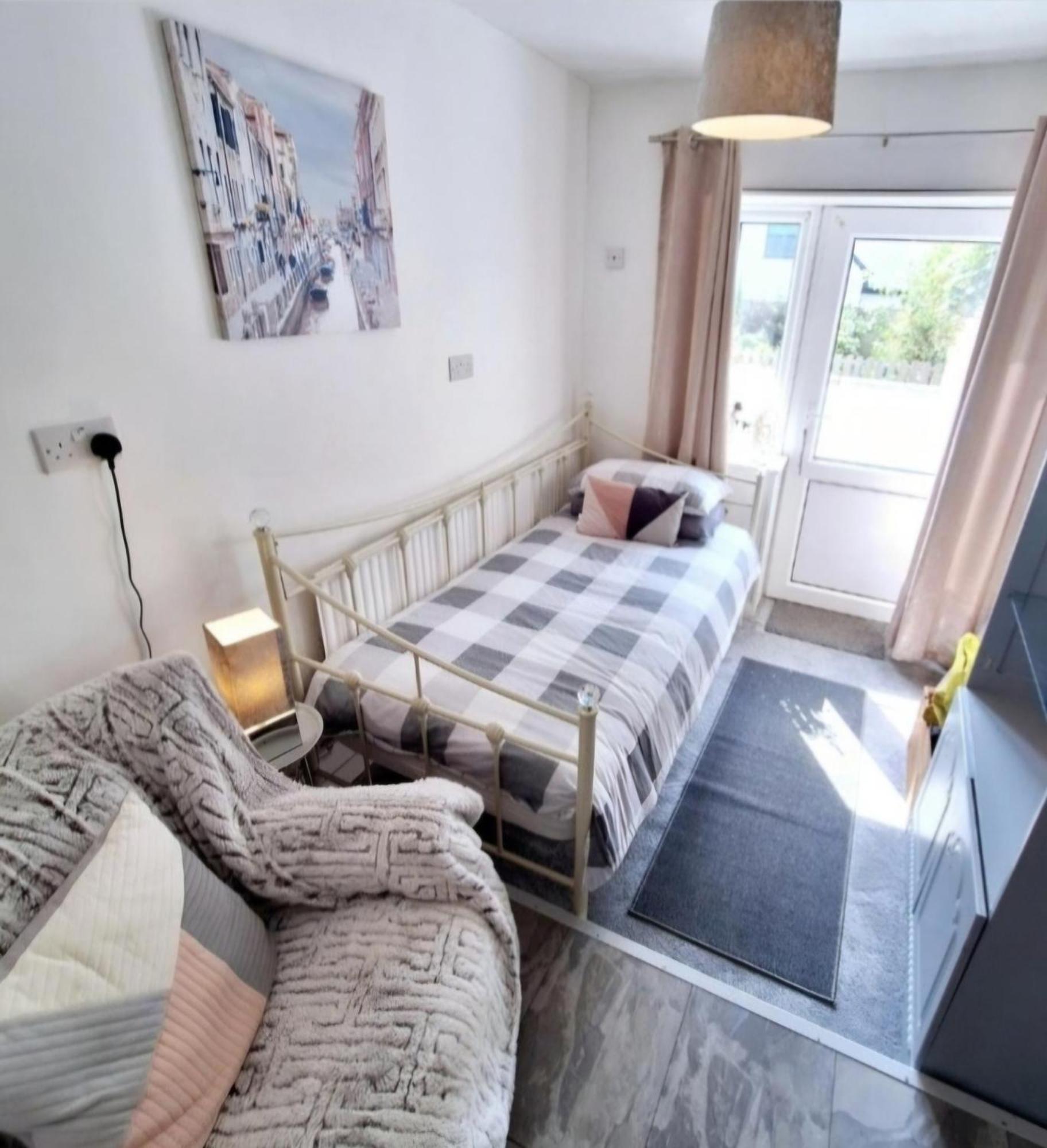 Beautiful 2 Bedroom Annexe In Popular Town Location Narberth Exteriér fotografie
