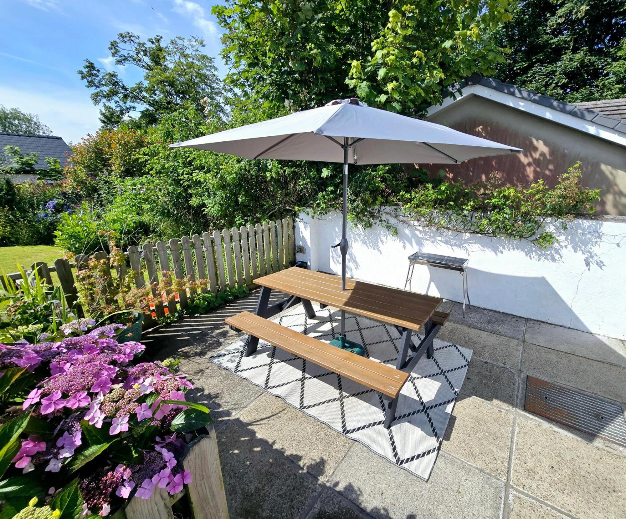 Beautiful 2 Bedroom Annexe In Popular Town Location Narberth Exteriér fotografie